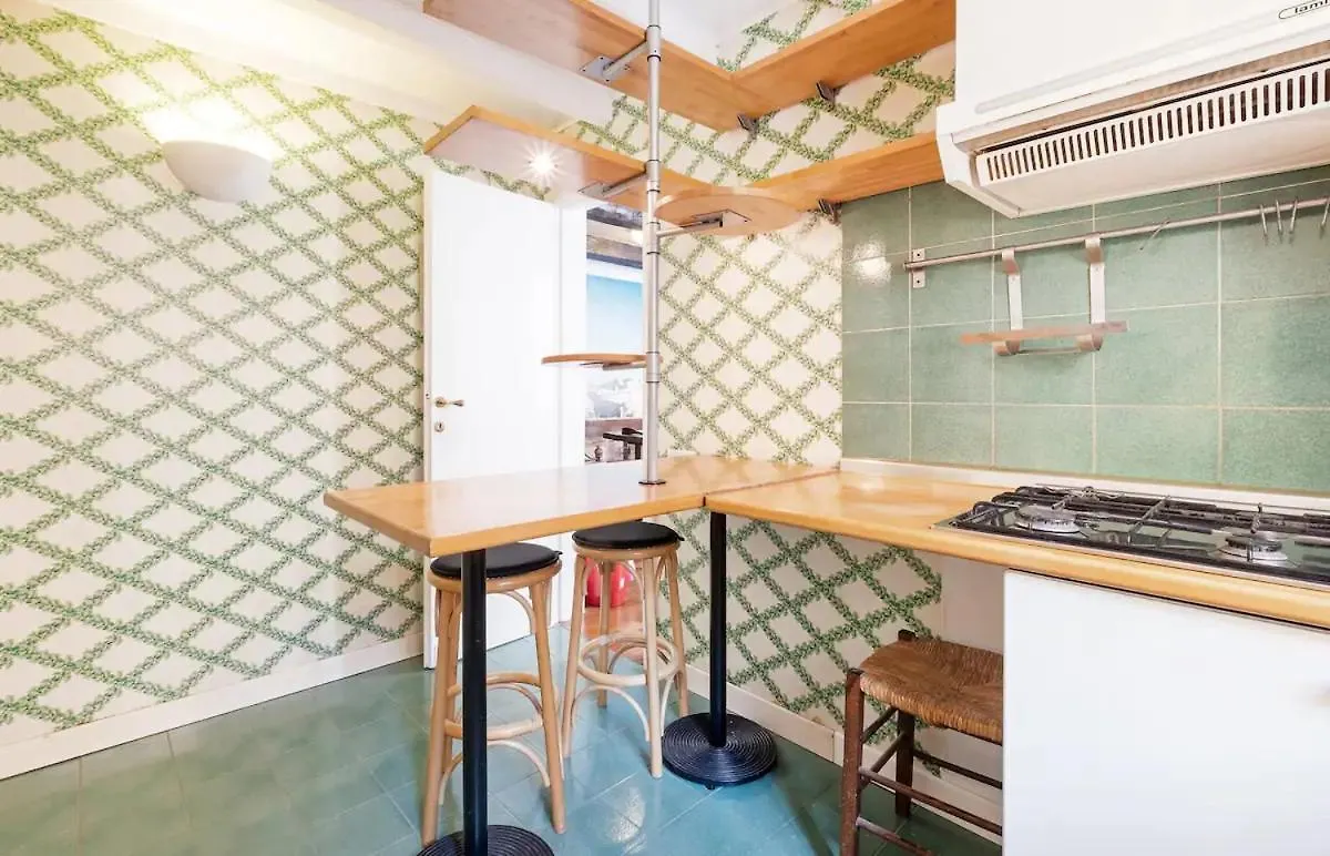 Chiavari 38 Enchanting Flat Up To 4 Guests Campo De' Fiori Apartment Rome 0*,